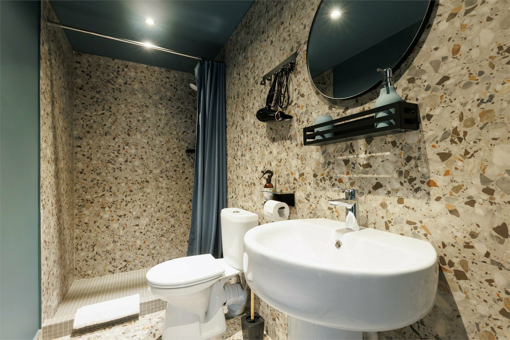 Двухместный номер Комфорт с балконом