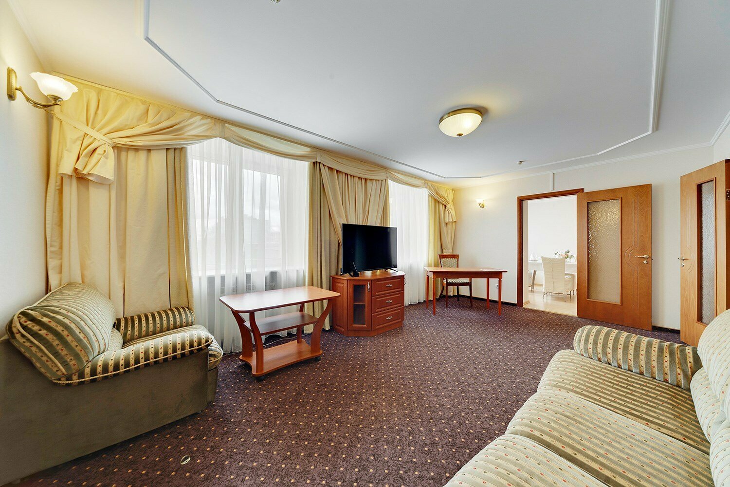 Люкс с гидромассажной ванной