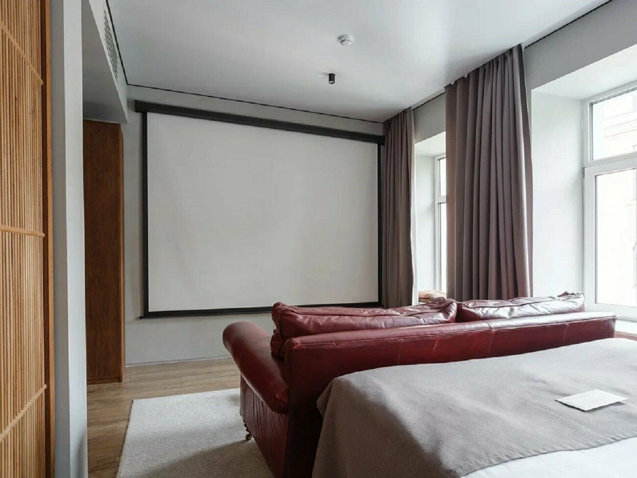 Полулюкс-кинотеатр