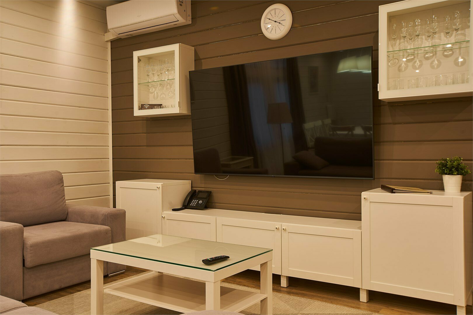 Коттедж Делюкс