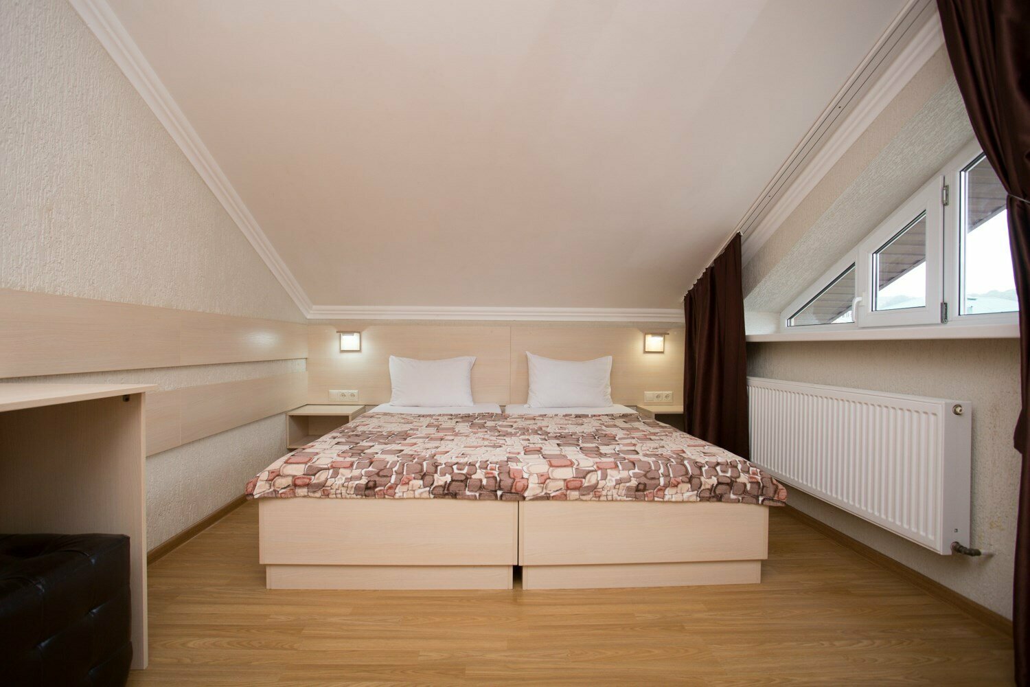 Апартаменты 2-х комнатные с кухней