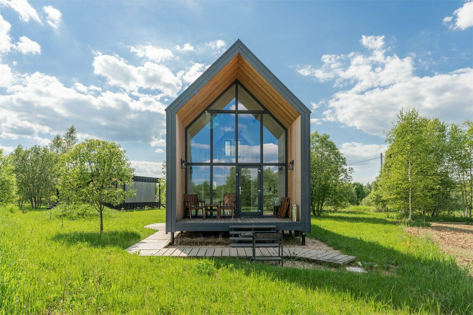 Каштан Барн