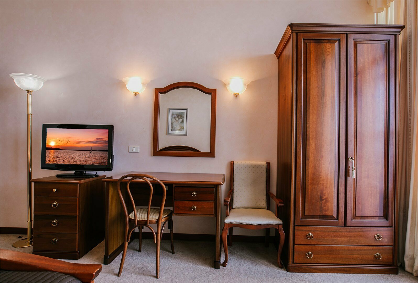 Апартаменты 3-комнатные 2-местные (3 корпус)