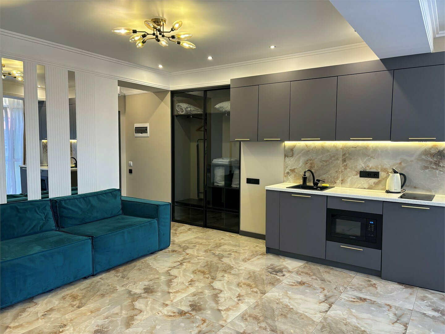 Люкс Семейный