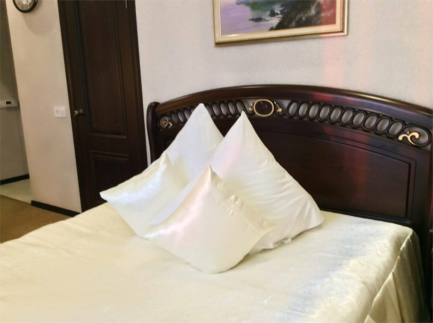 Улучшенный номер с мини-кухней