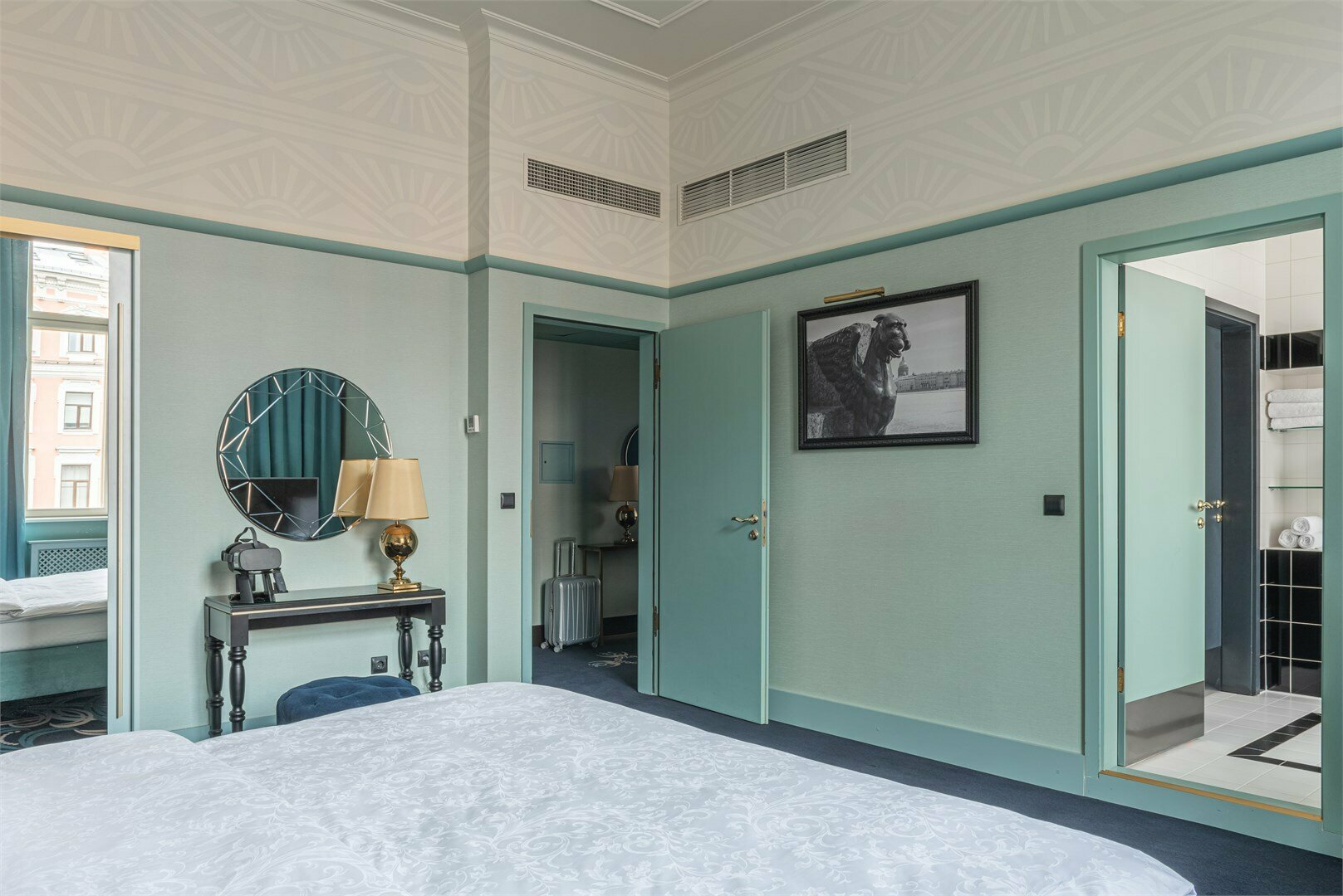 Люкс  Президентский с двуспальной кроватью