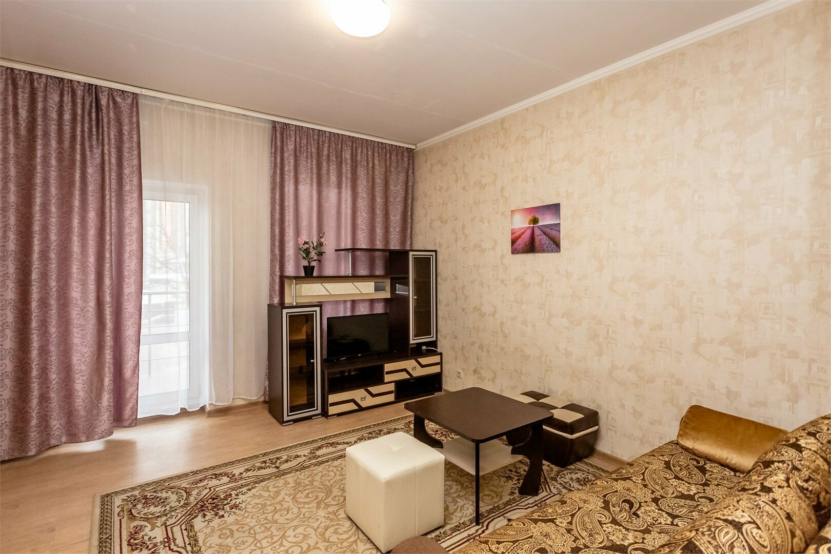 Cемейный номер с собственной ванной комнатой