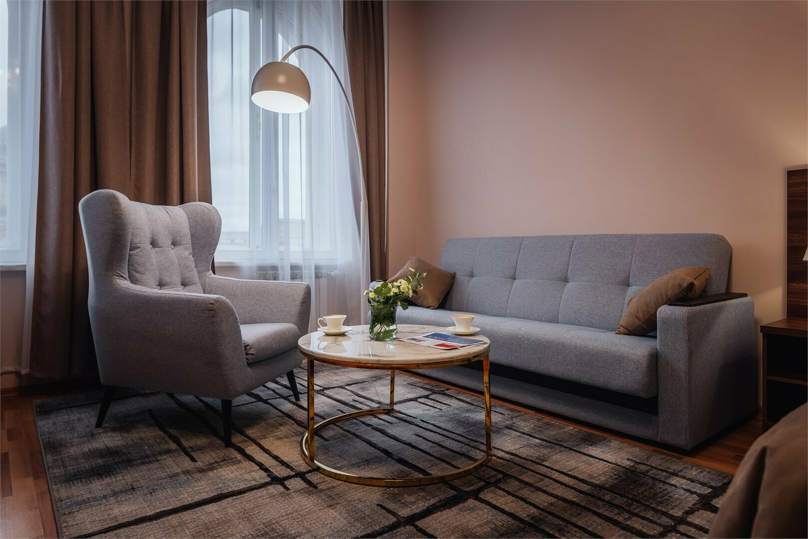 Семейный люкс с 3 спальнями и видом на Казанский собор