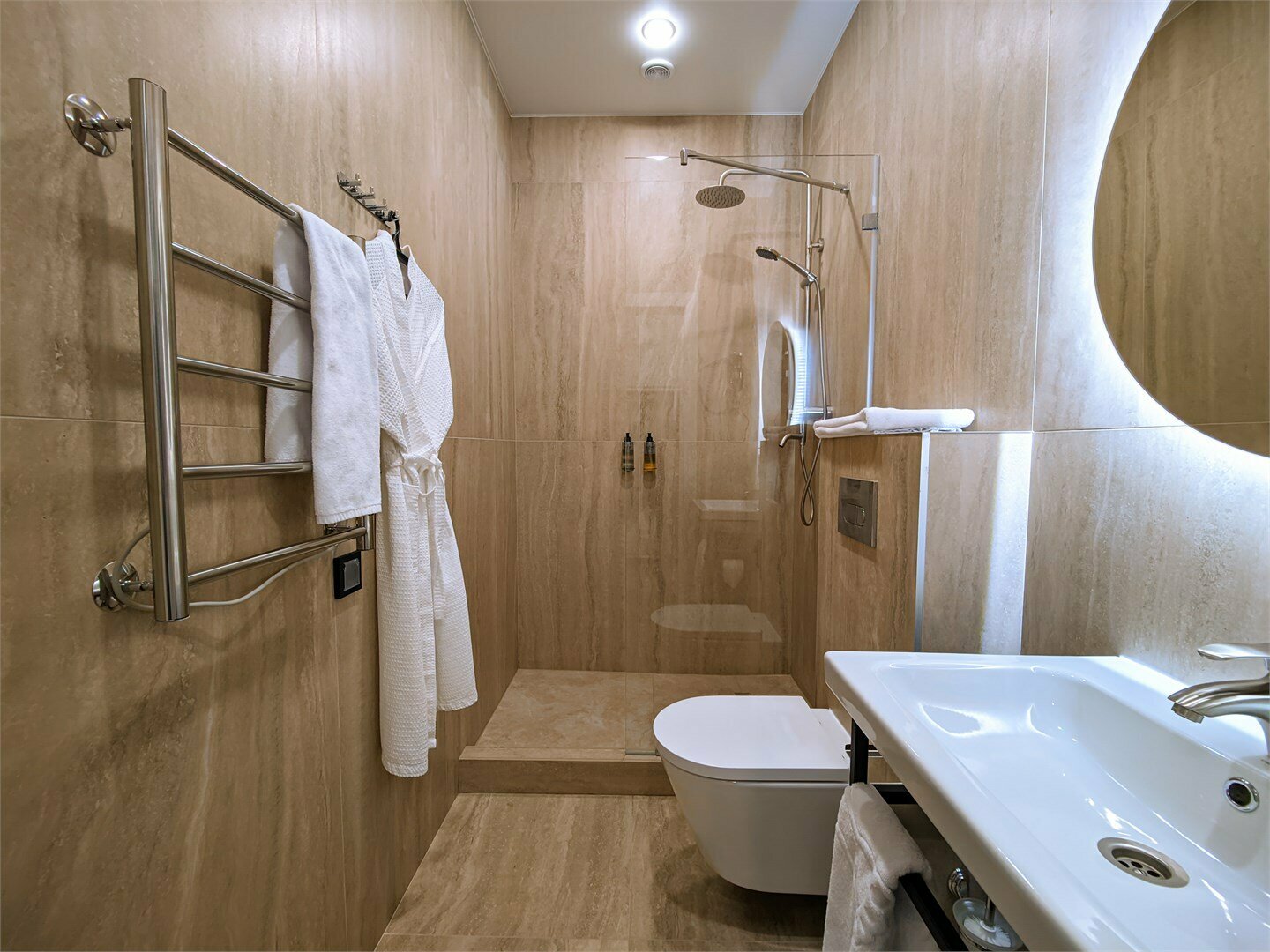 УЛУЧШЕННЫЙ СТАНДАРТНЫЙ НОМЕР DBL