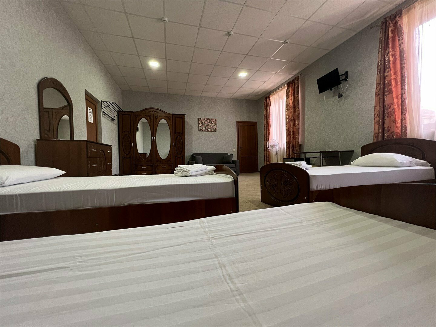 Стандартный четырёхместный номер