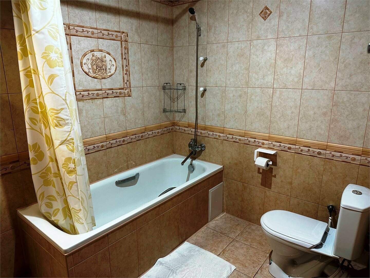 Улучшенный четырехместный номер - 403