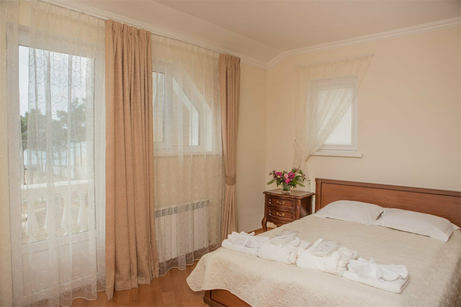 Вилла  4 спальни  с видом на море