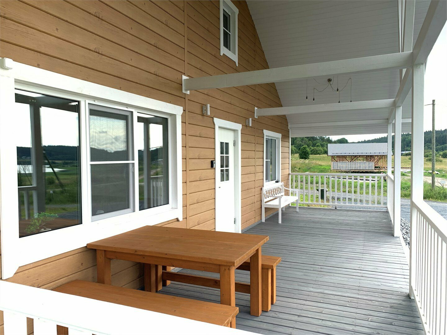 Дом цвета капучино с сауной 120м2