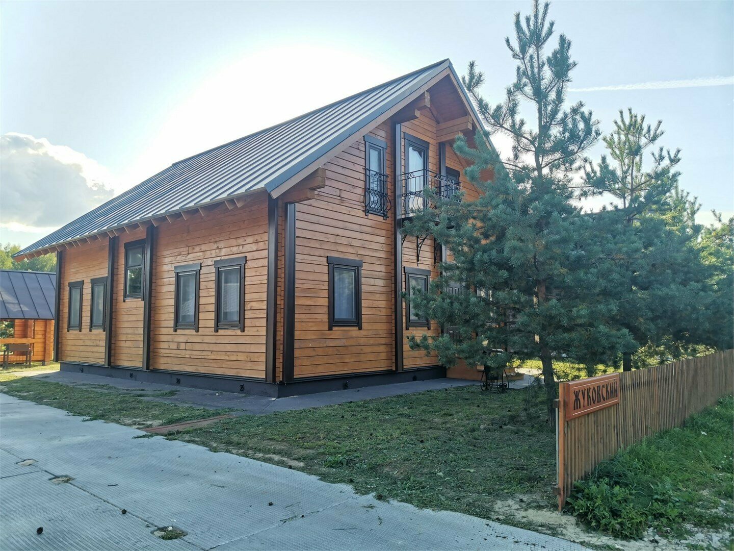 Дом Жуковский