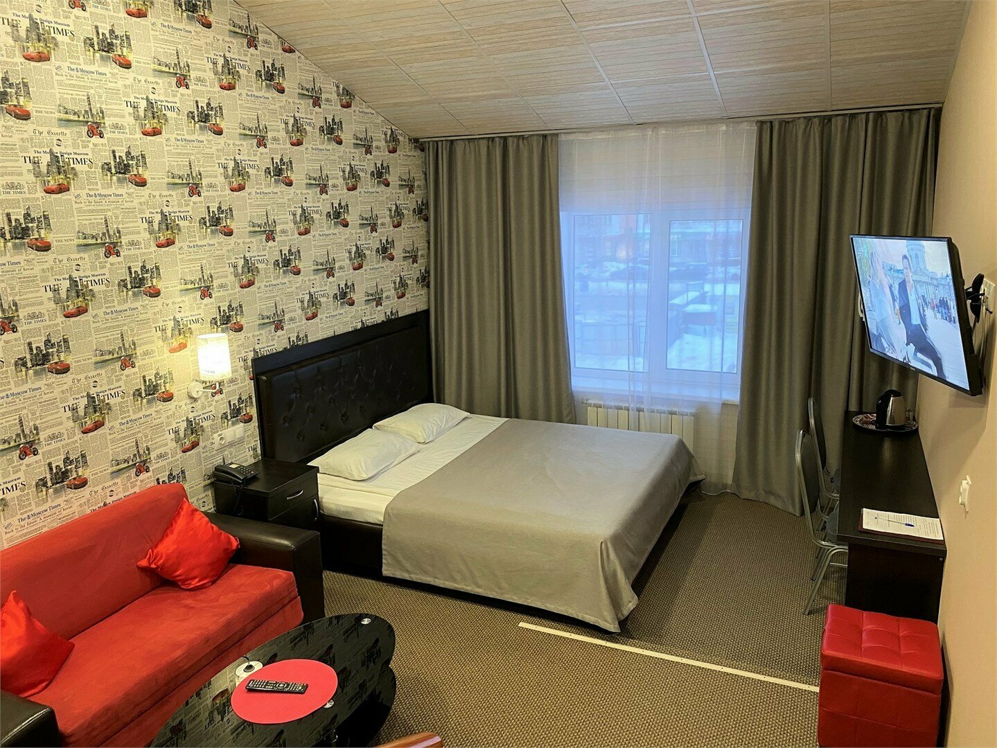 Номер-студия с кроватью размера «king-size»