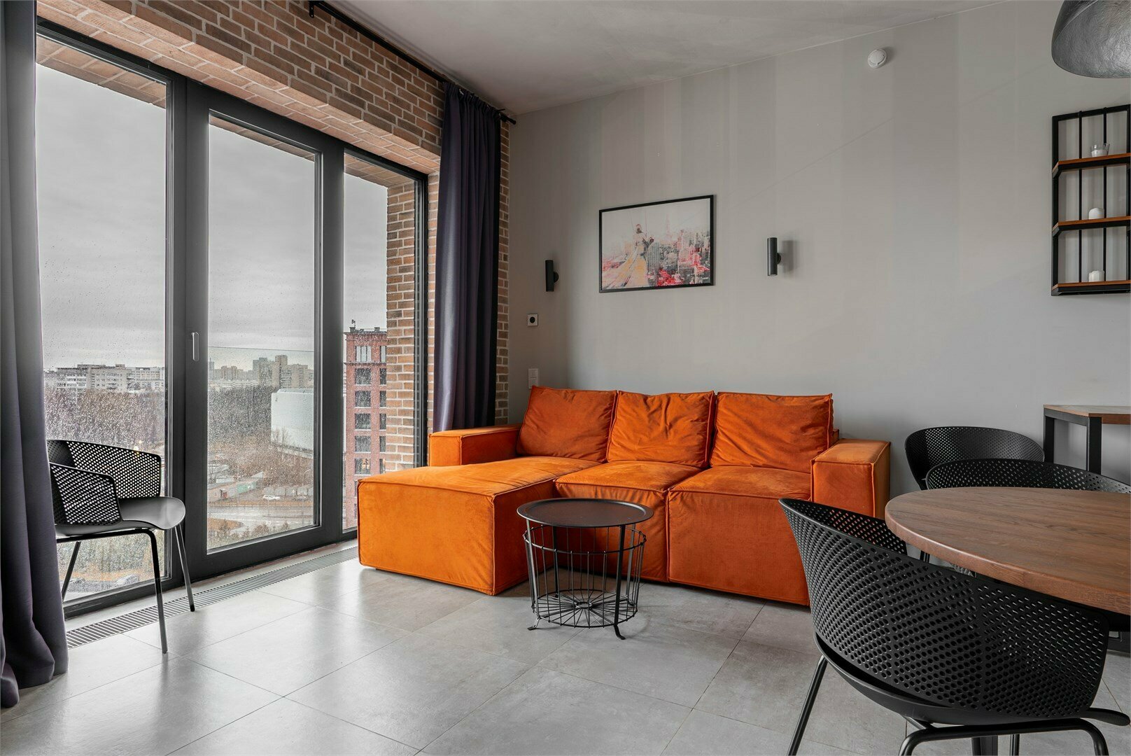 Апартамент с детской для 6-ти гостей с видом на город