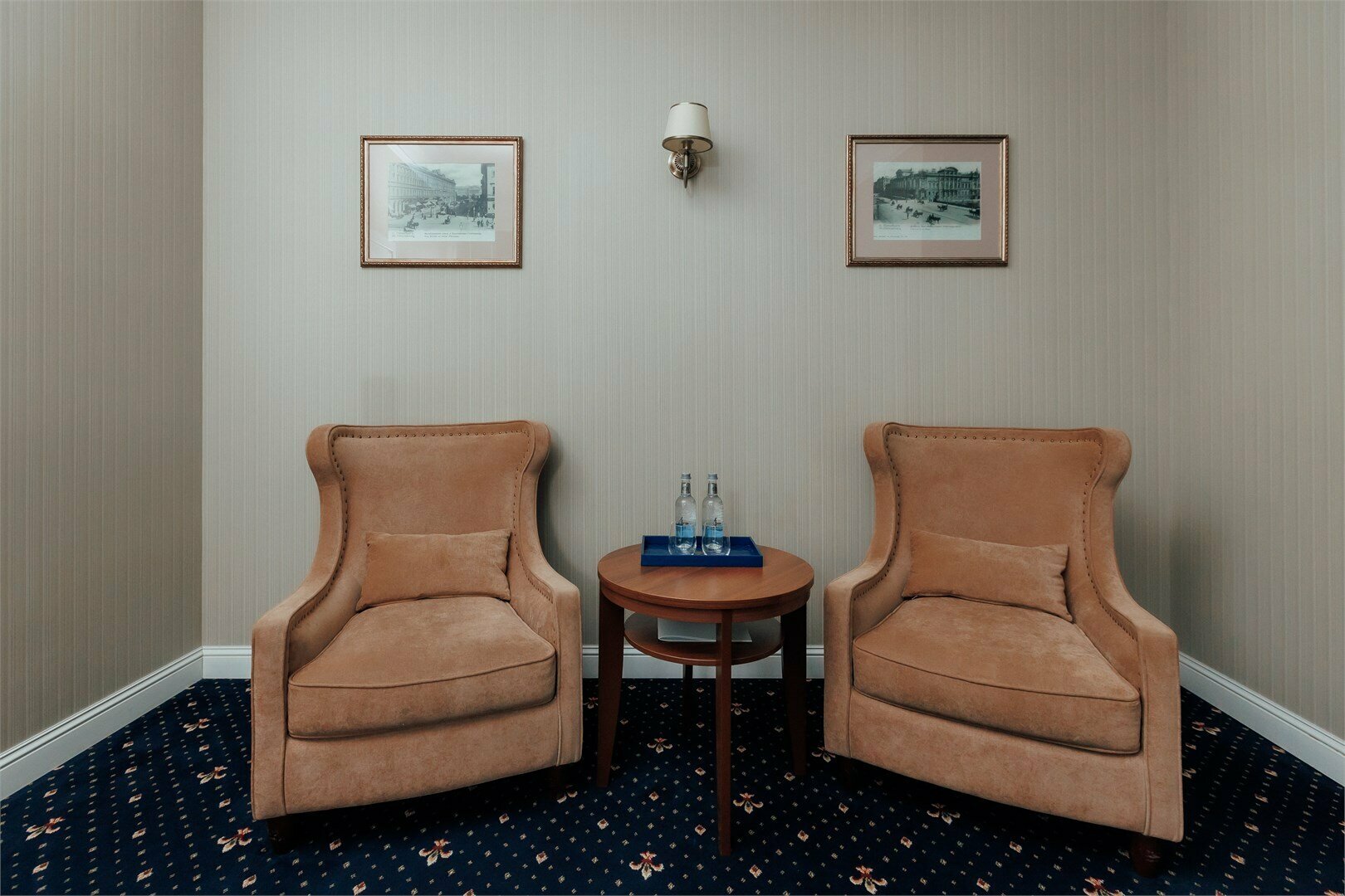 Апартаменты двухкомнатные с кухней