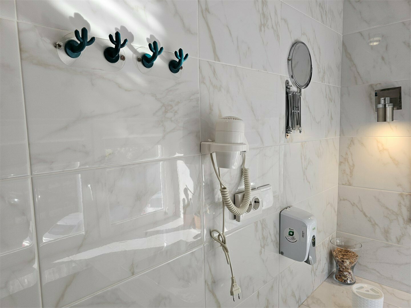 Стандарт с двуспальной кроватью "Кактус"