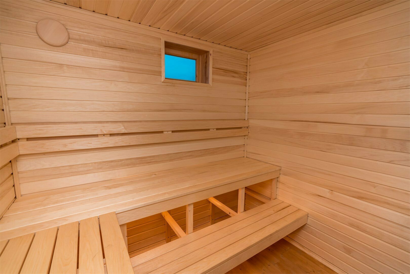 Хаусбот 1 с сауной