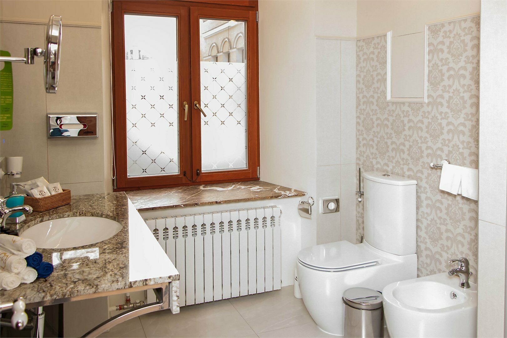 Люкс "Исторический" с видом во двор