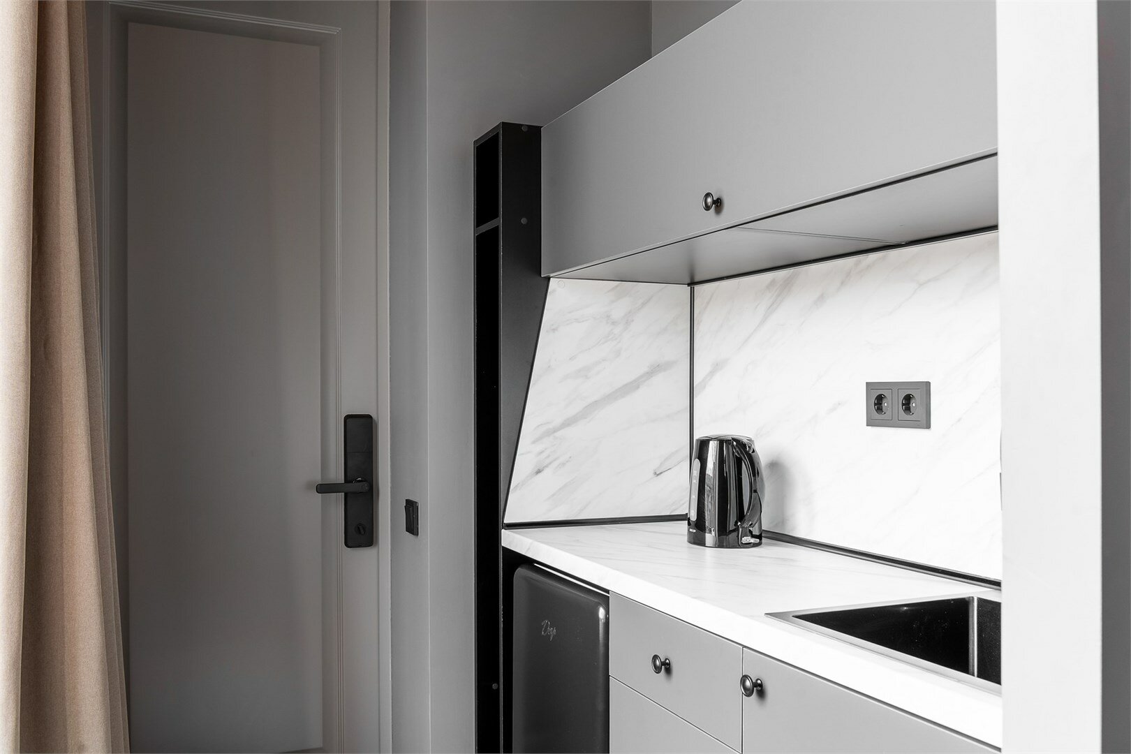 Apartment. Апартаменты размещение 2-4 человека