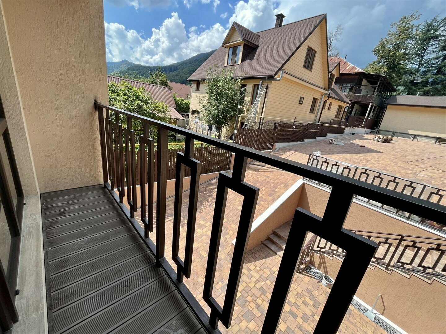 Апартаменты стандарт с балконом