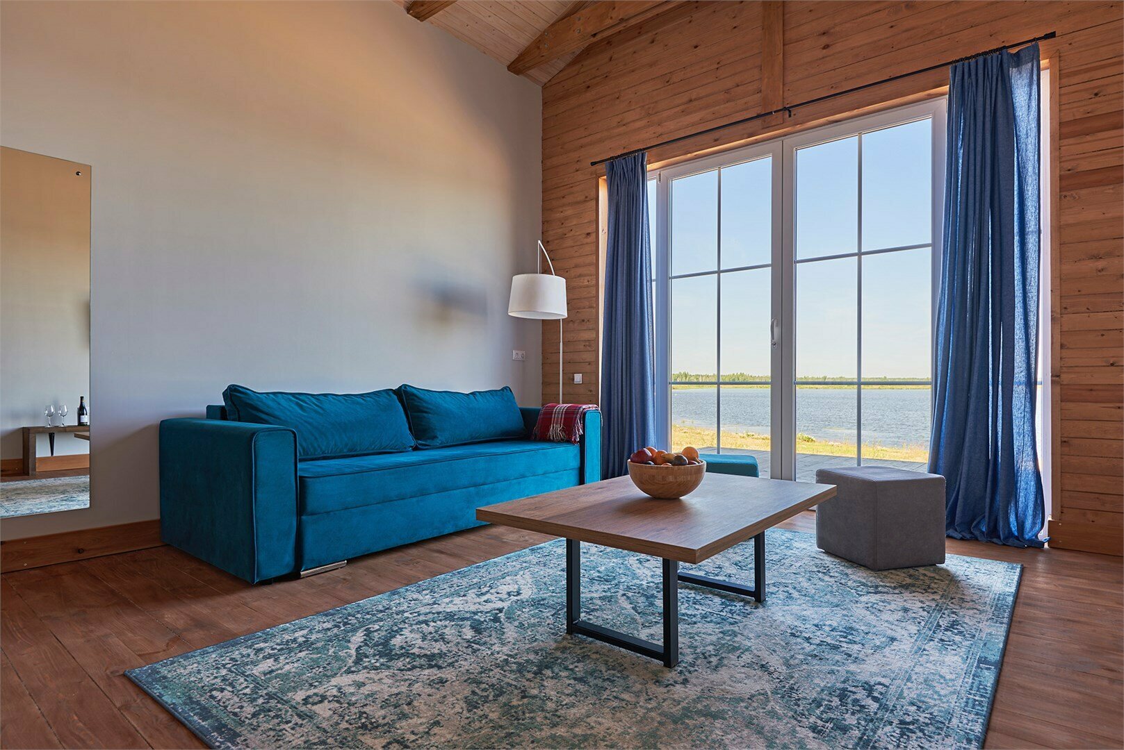 Номер в пляжном доме с террасой — первая линия