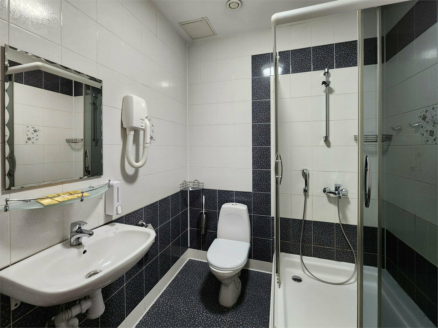 Семейный номер