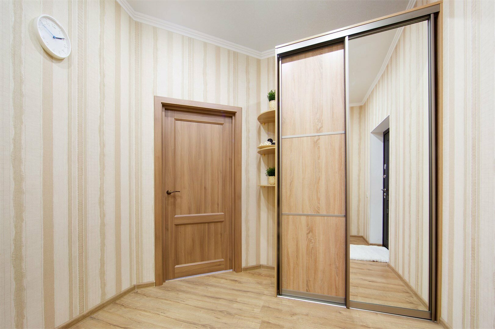 Апартаменты с видом на город на высоком этаже №138