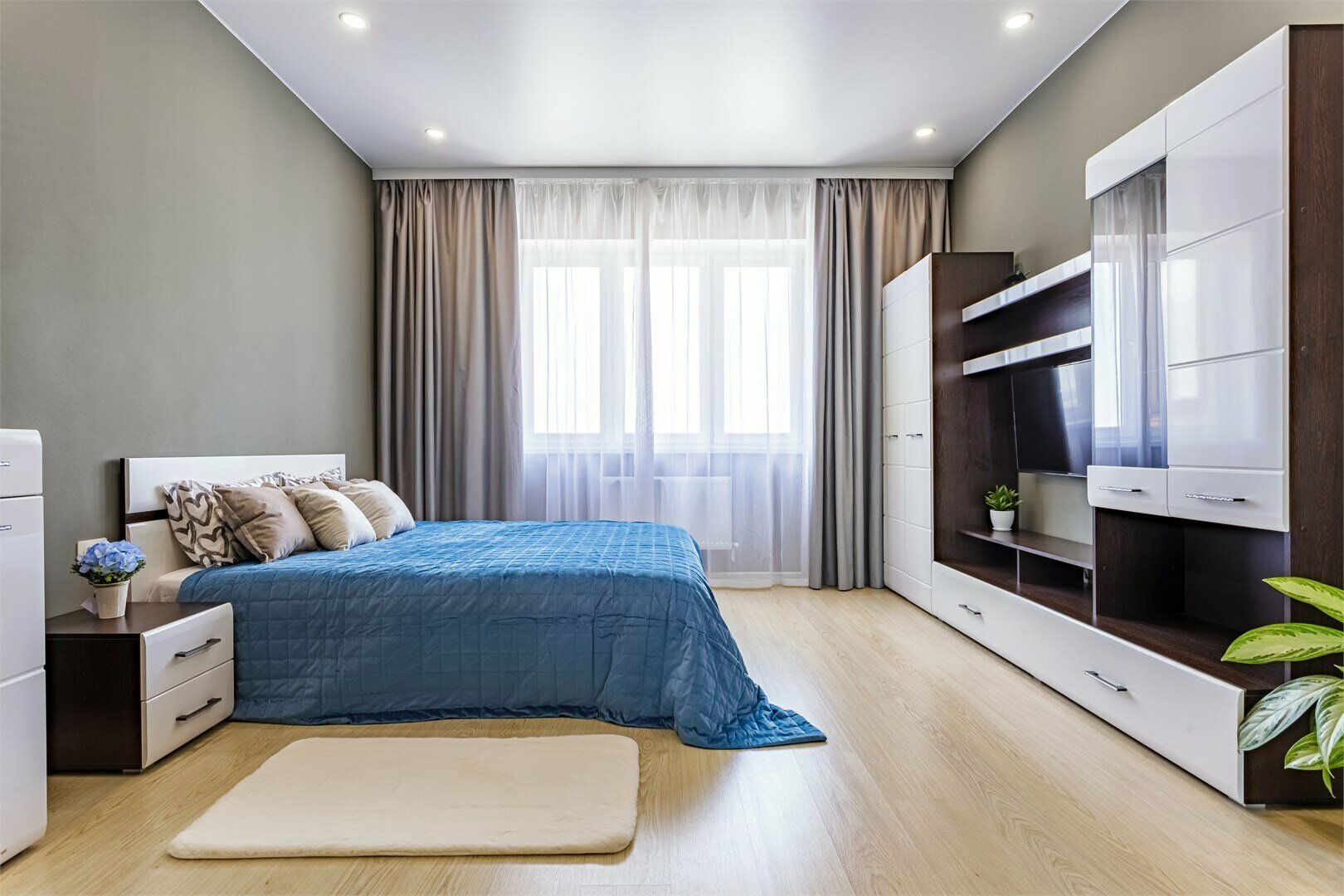 Апартаменты с видом на город на высоком этаже 54