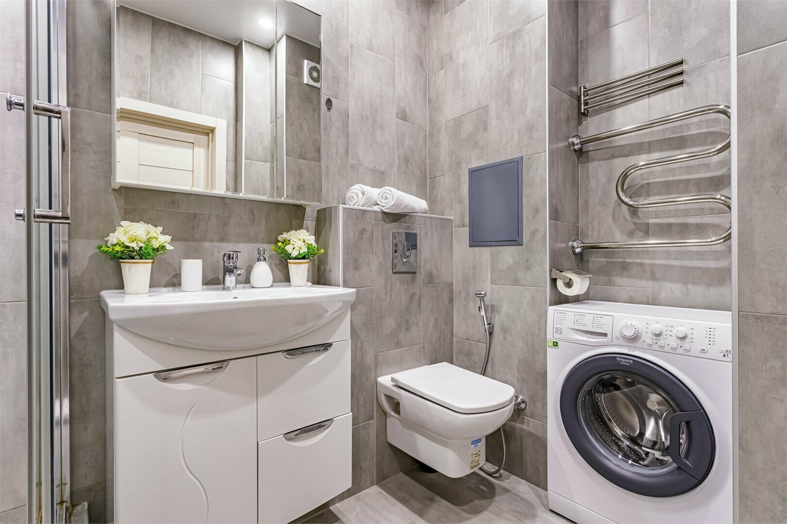 Апартаменты с видом на город на высоком этаже 54