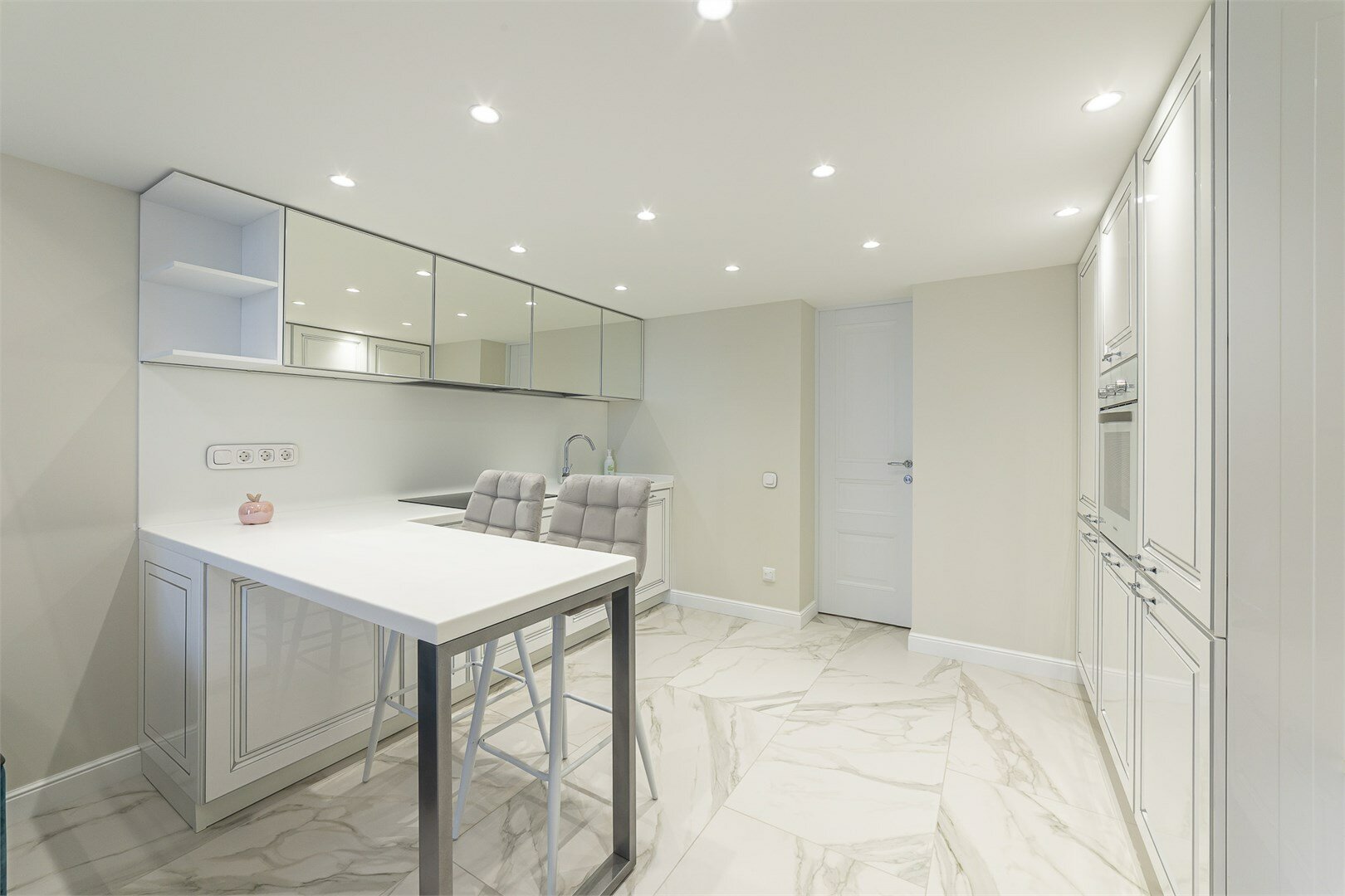 Двухуровневые апартаменты