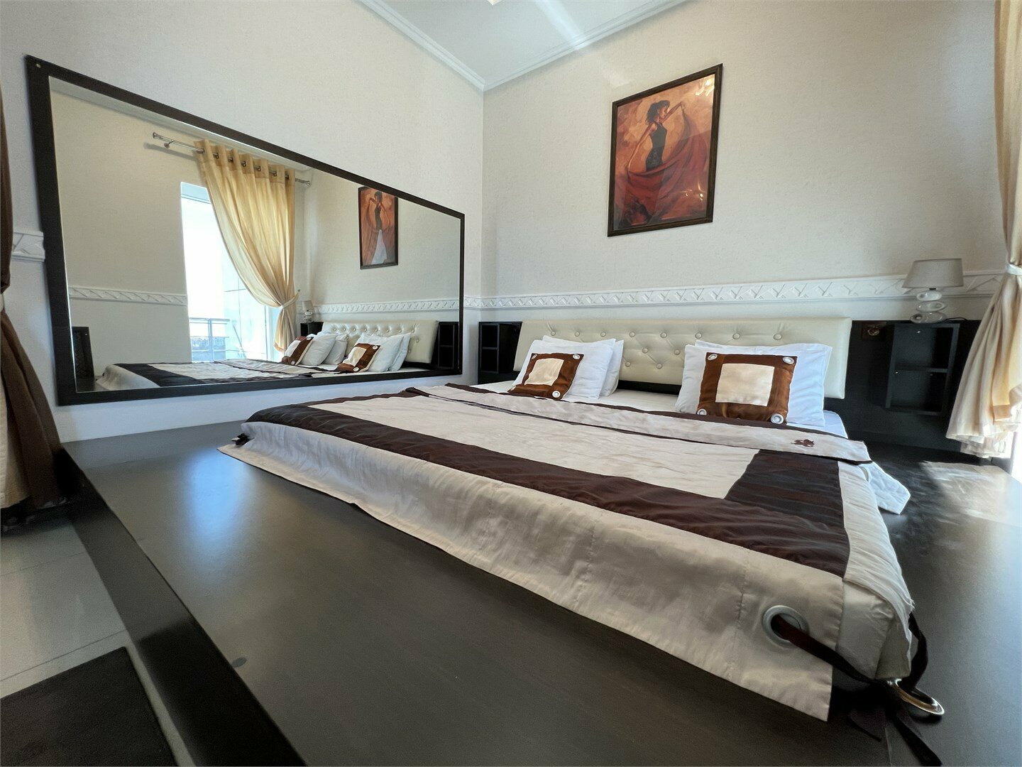 DeLuxe Premium с балконом