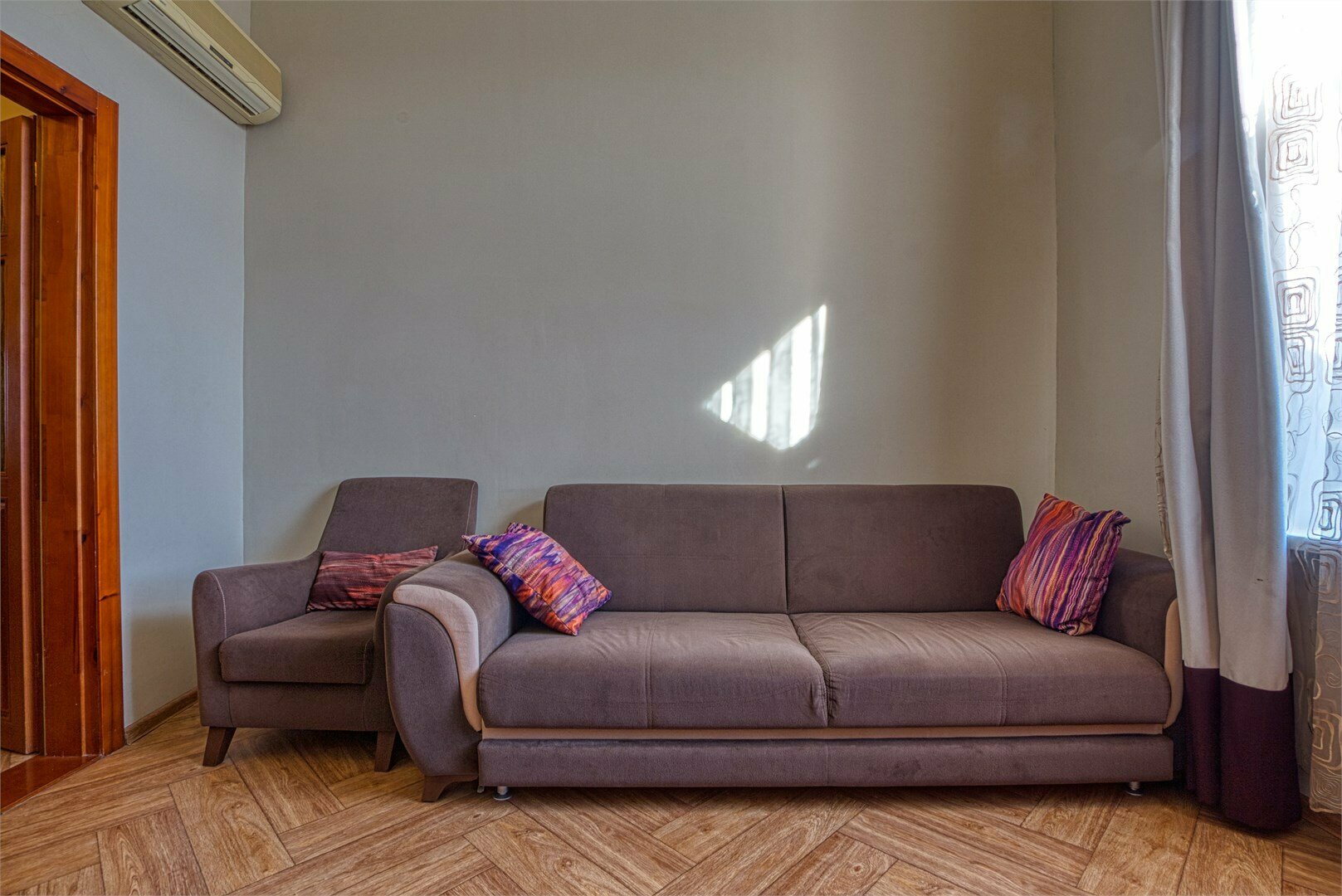 Люкс двухкомнатный (вид на море)