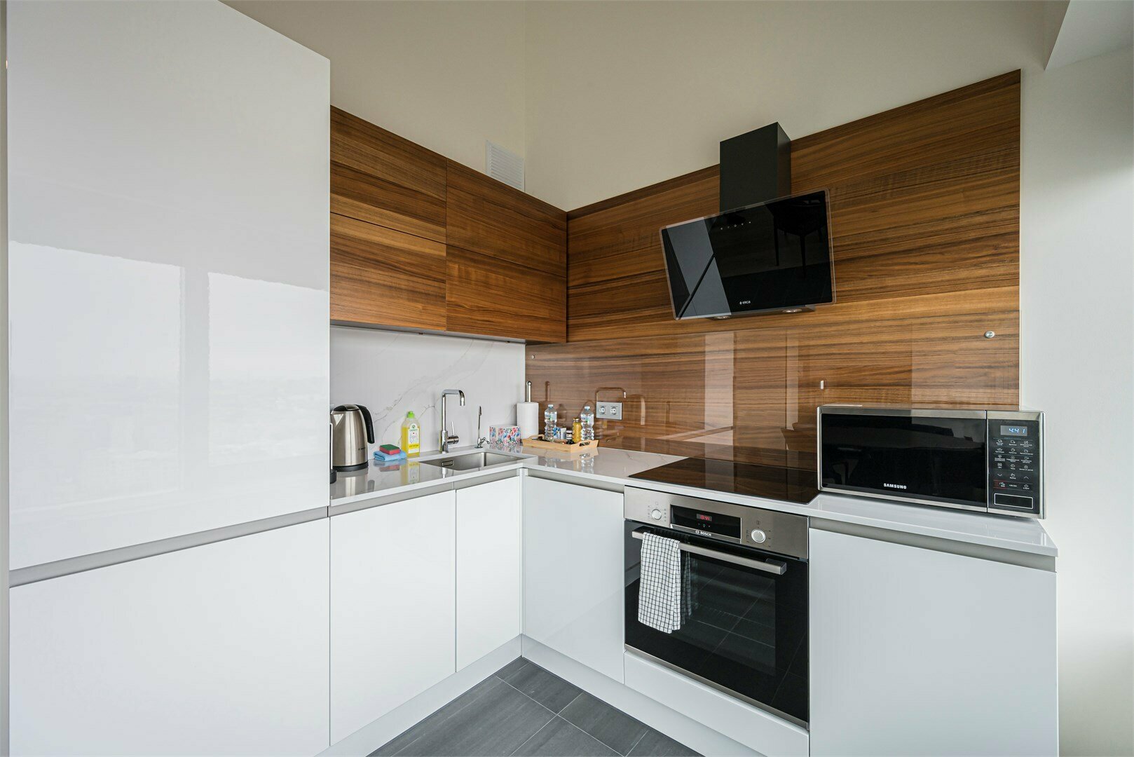 Двухуровневые апартаменты с 3 спальнями Премиум