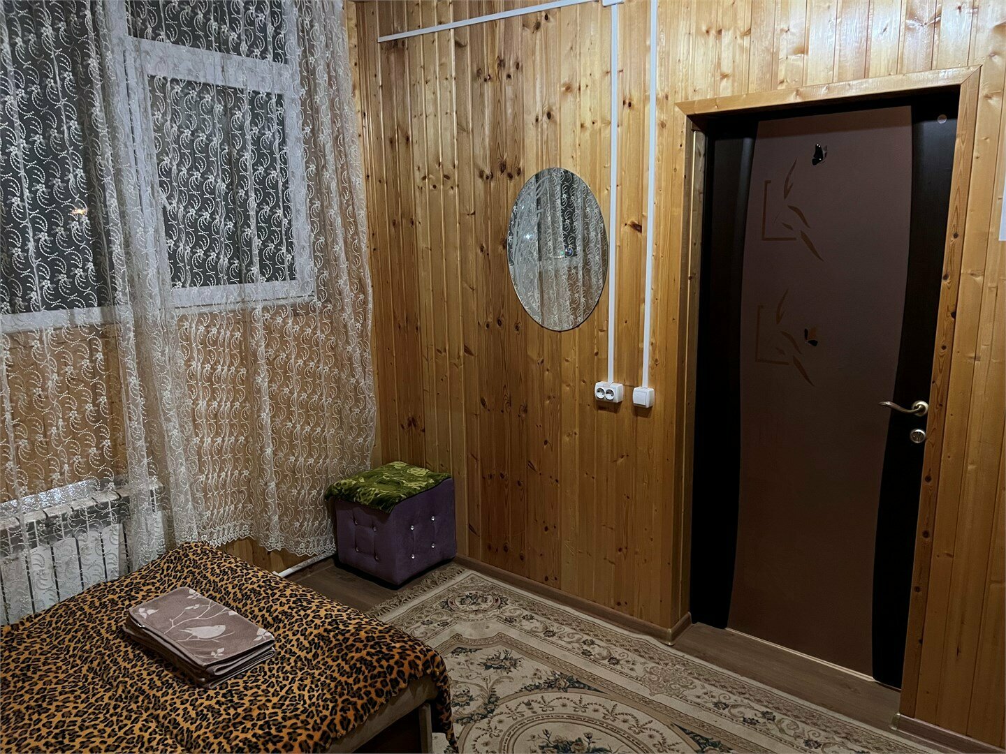 Дом на 10 человек с баней