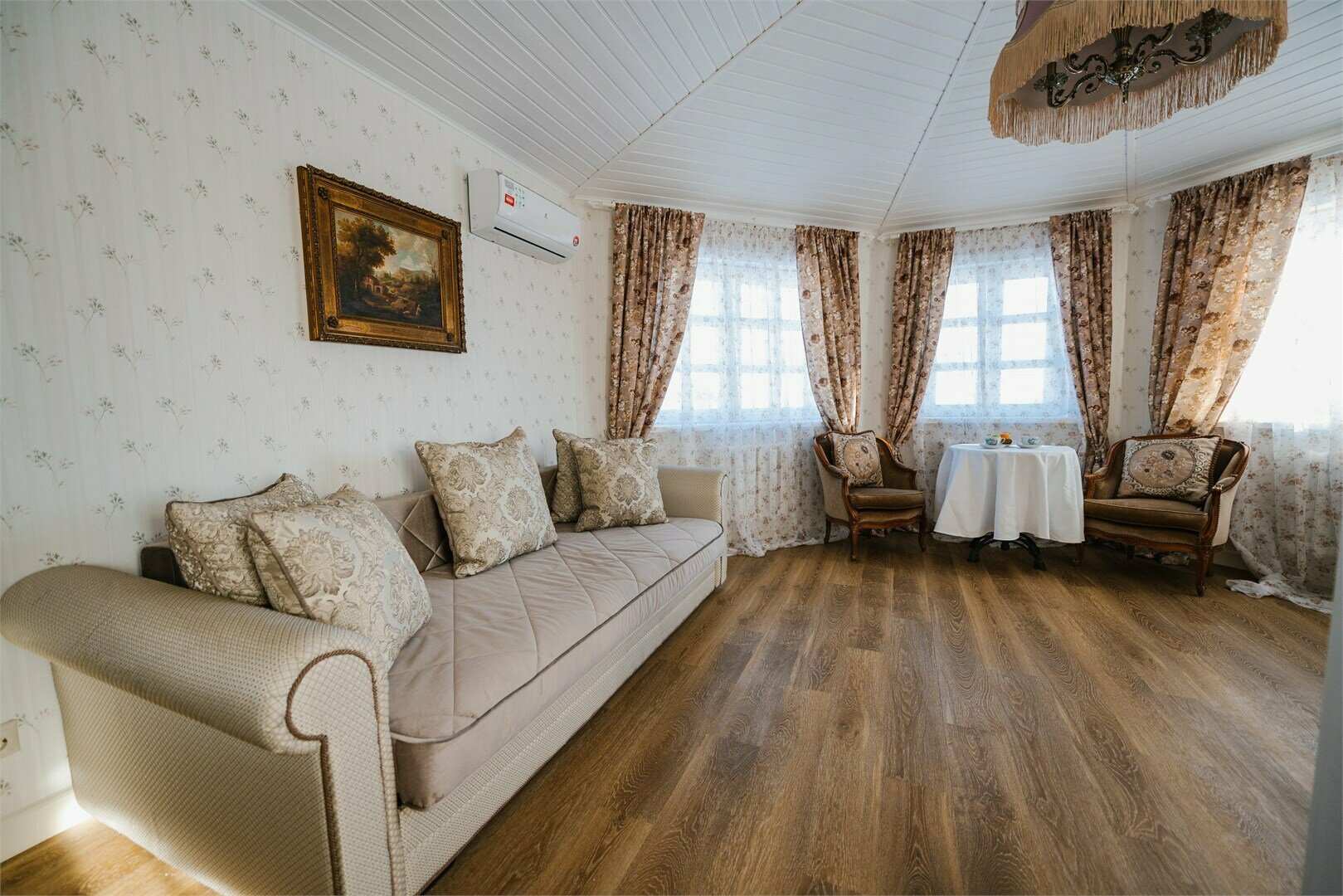 Делюкс генерал-лейтенанта Давыдова