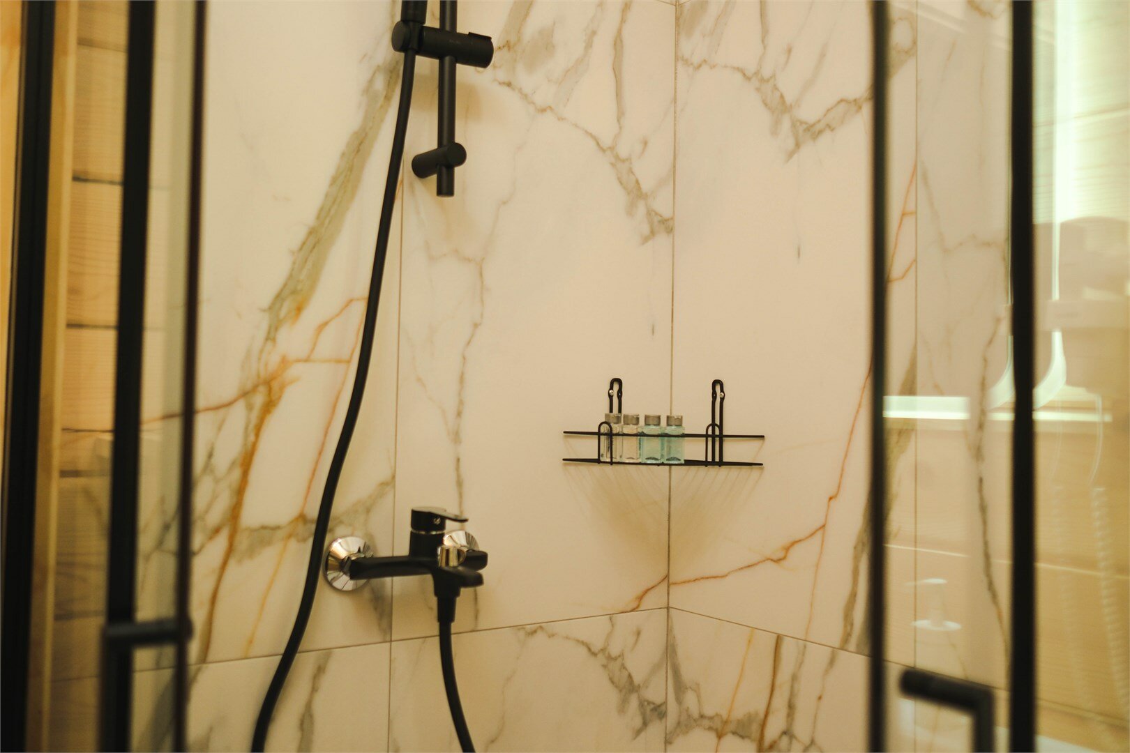 Домик с террасой