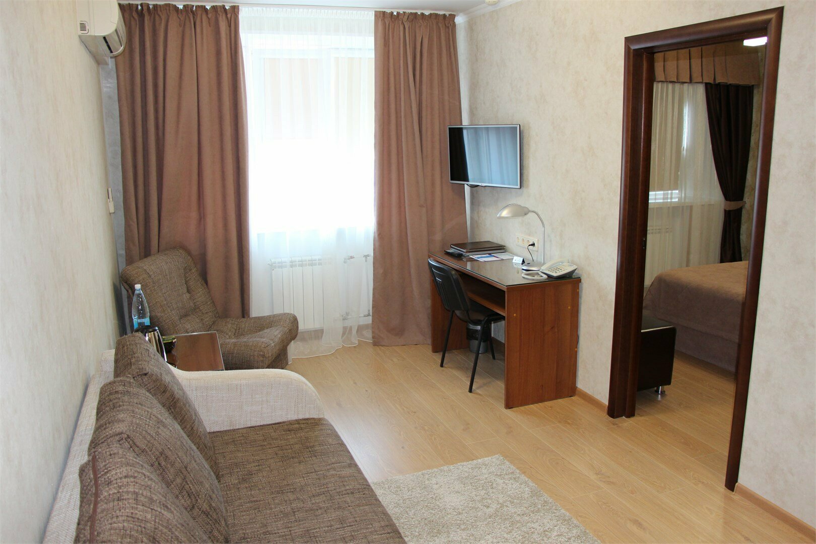 ЛЮКС  двухкомнатный номер