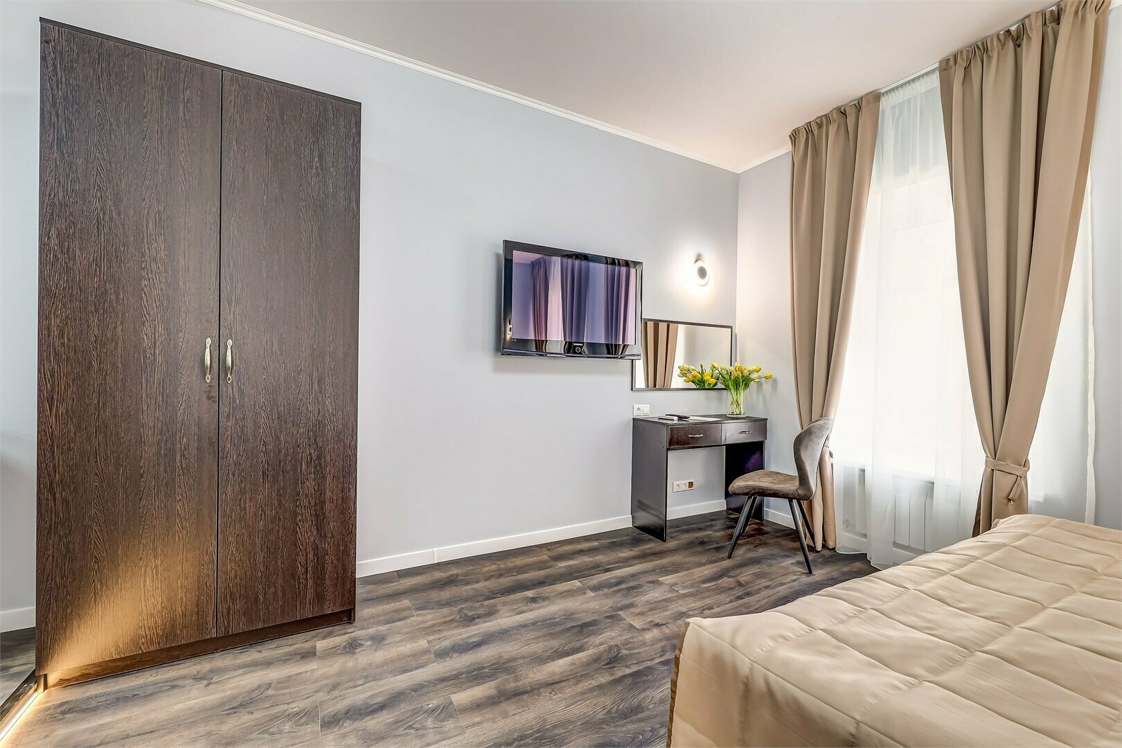 Стандартная трехместная студия с видом на Рубинштейна