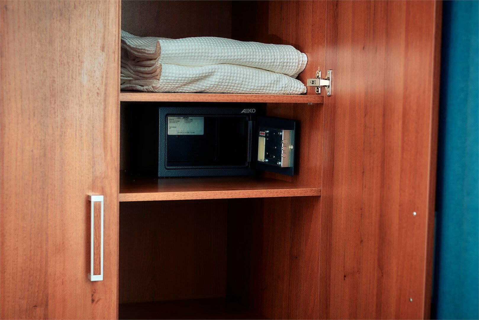 Люкс большой двухкомнатный 45кв.м. "1й КОРПУС" Вокзальная