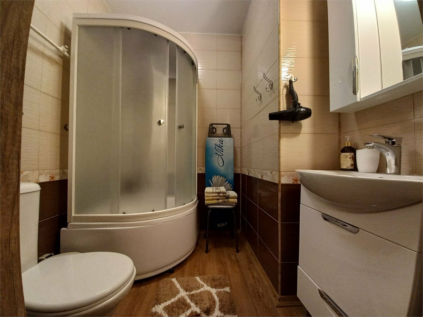 Семейный номер с видом на сад