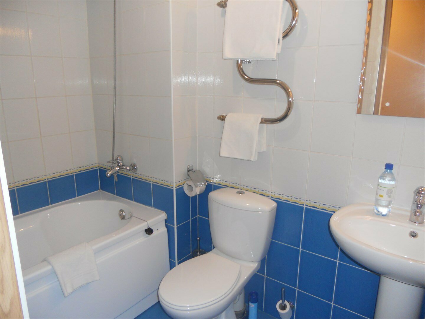 Студия с большой кроватью