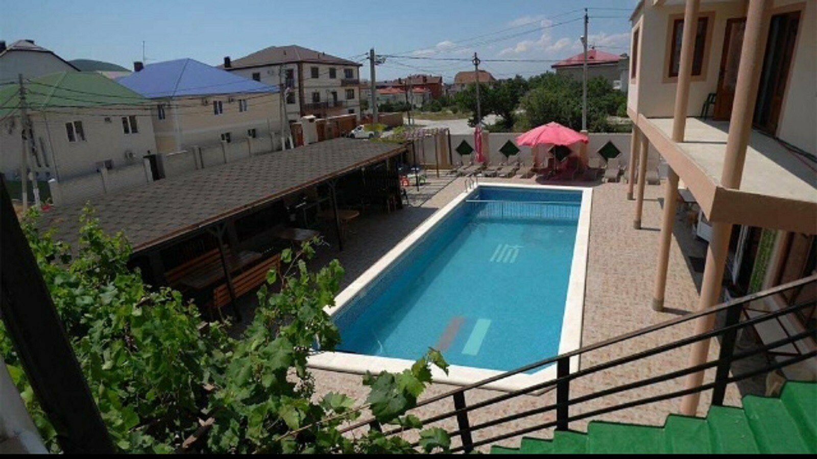 Апартаменты двух комнатные с собственной кухней