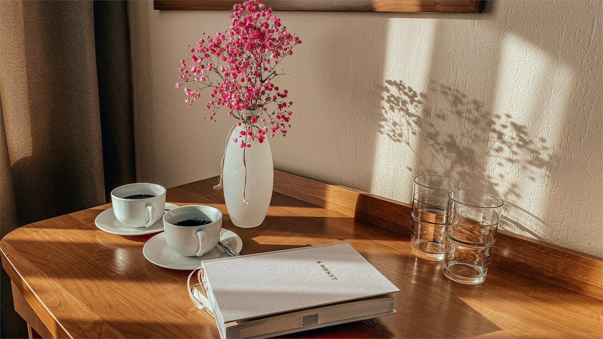 Улучшенный двухместный номер с раздельными кроватями первой категории