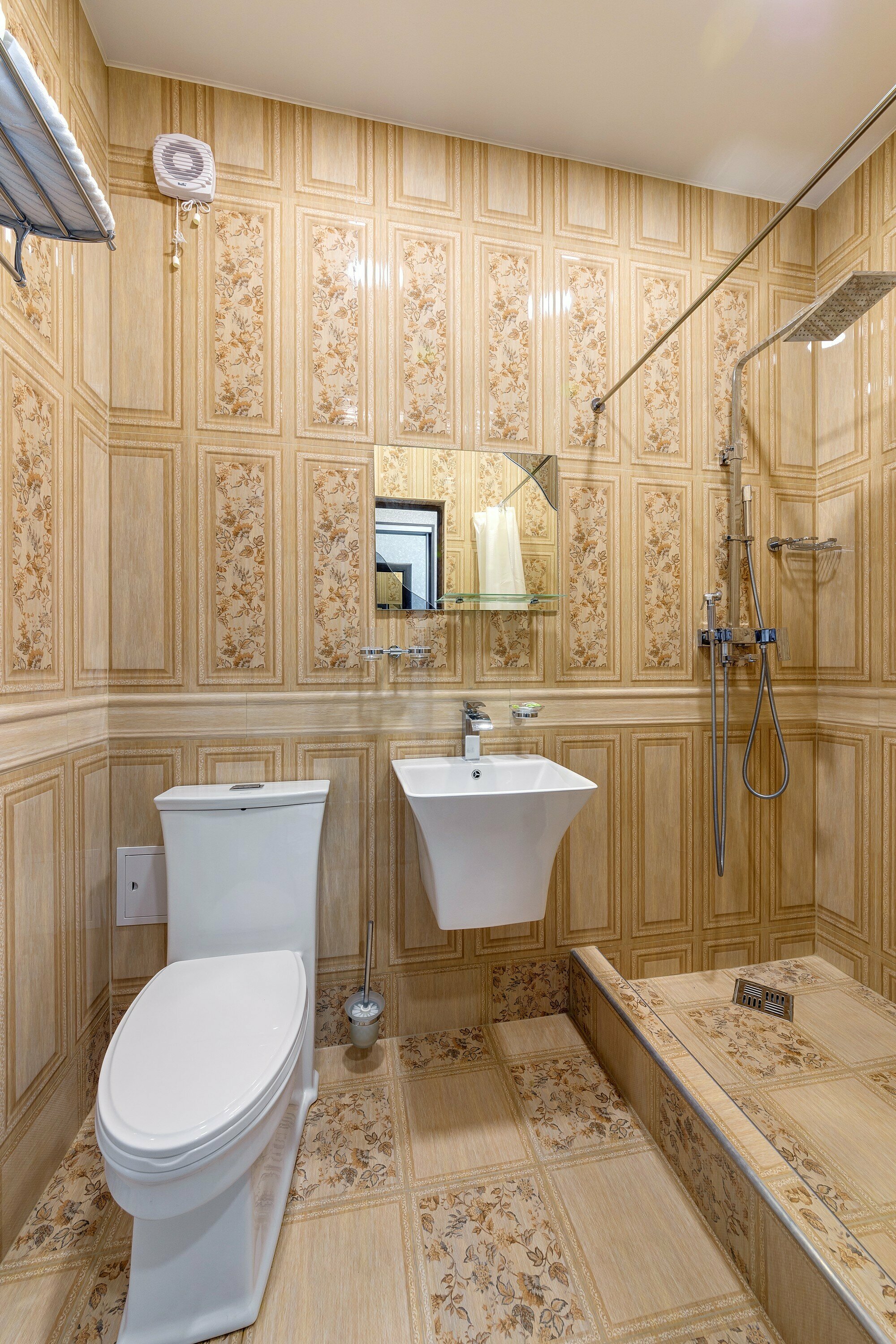 Двухместный номер с 1 кроватью и балконом