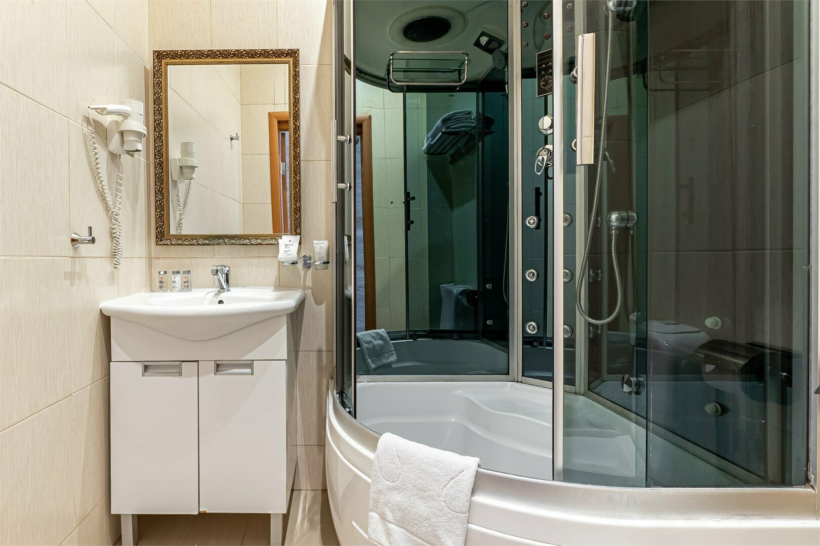 Супериор с двумя раздельными кроватями