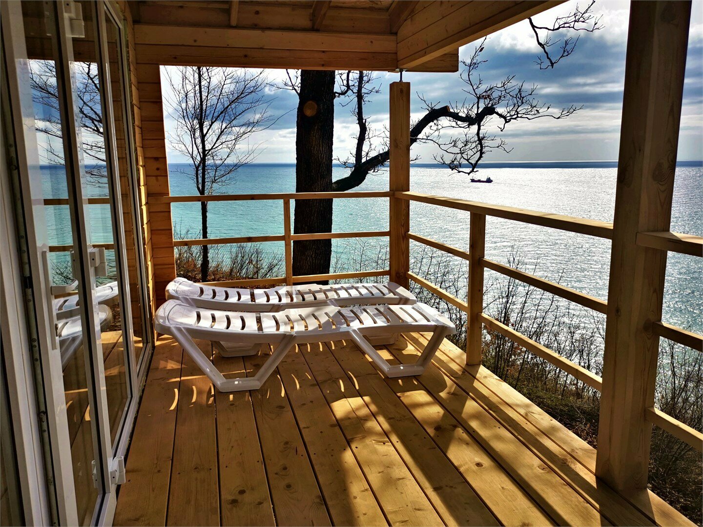 Дом с видом на море