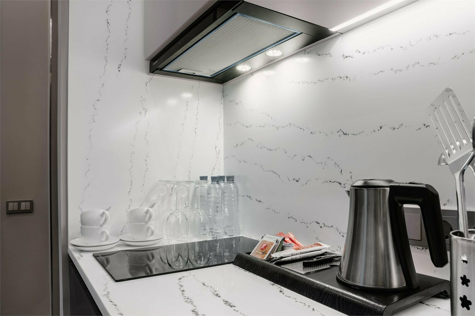 Полулюкс с кухней (балкон или терраса)