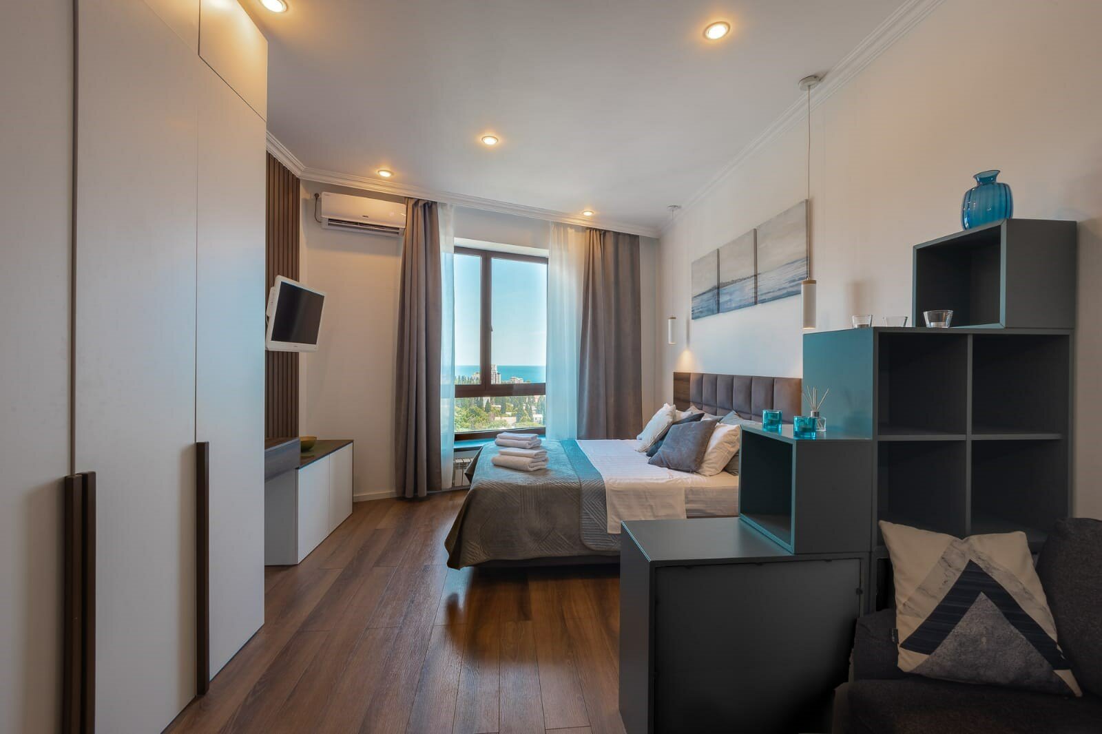 Студия в  Ялте прямой вид на море